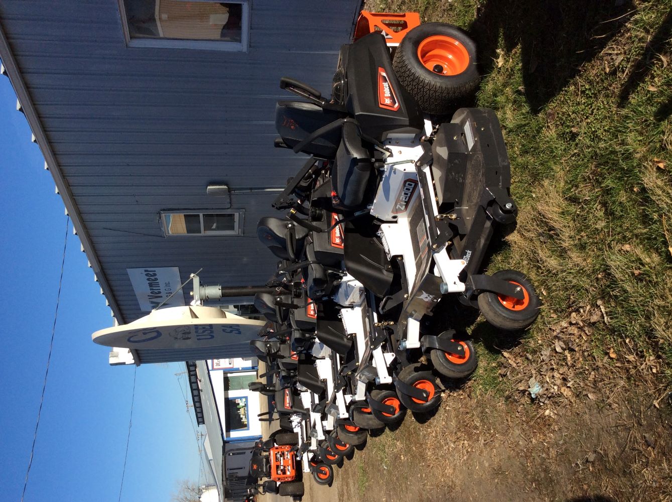 New Bobcat ZT Series Tuff Deck Mowers